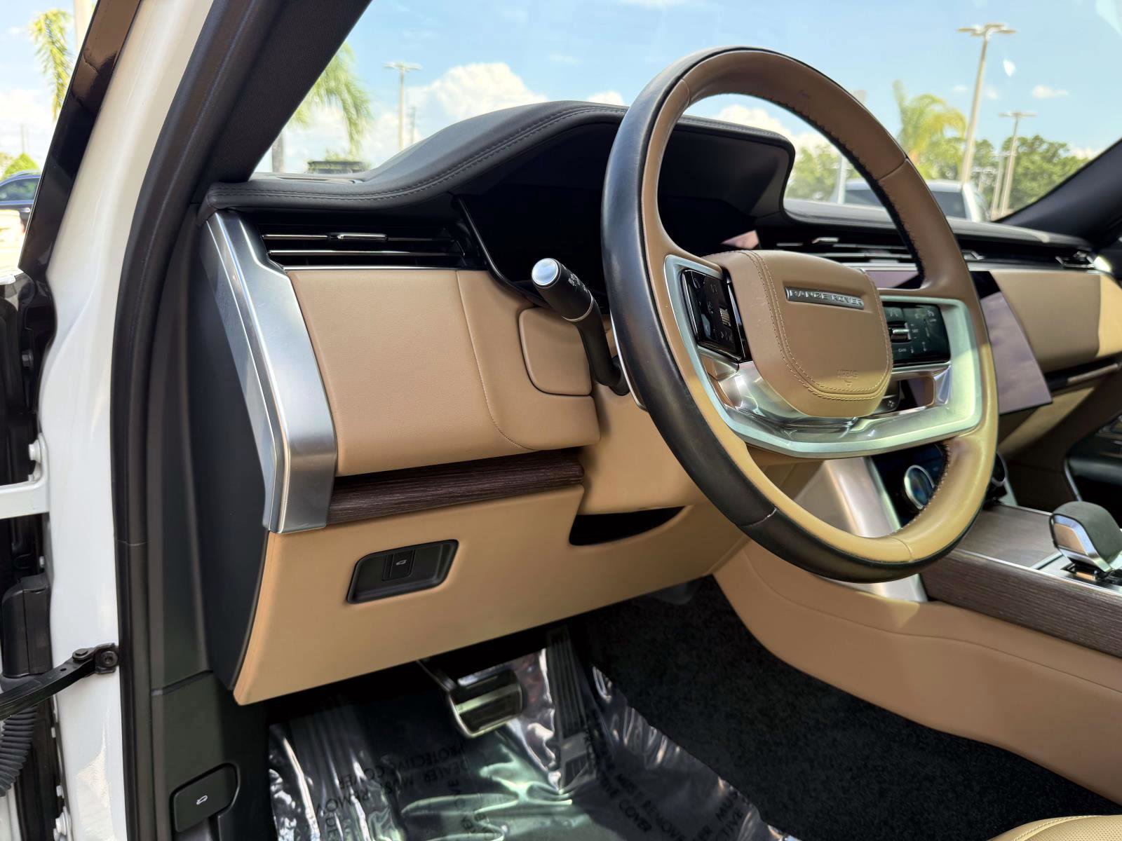 Used 2023 Land Rover Range Rover SE AWD/4WD image 20