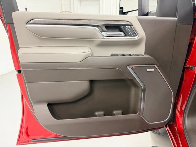 Used 2024 Chevrolet Silverado 2500 LTZ w/ LTZ Plus Package AWD/4WD image 22