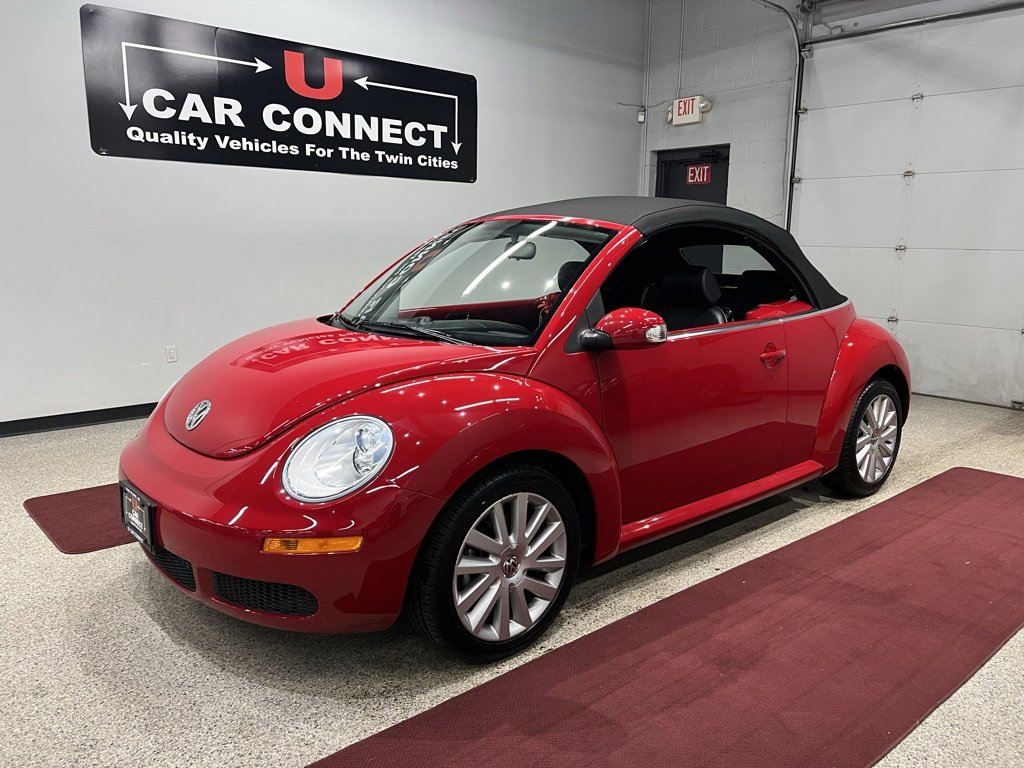Used 2009 Volkswagen Beetle S image 42