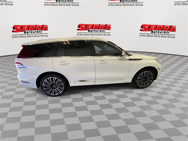 Used 2022 Lincoln Aviator Black Label w/ Dynamic Handling Package image 9