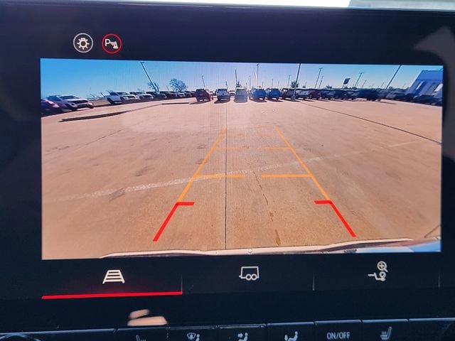 New 2026 GMC Canyon Elevation w/ Convenience Package RWD image 39