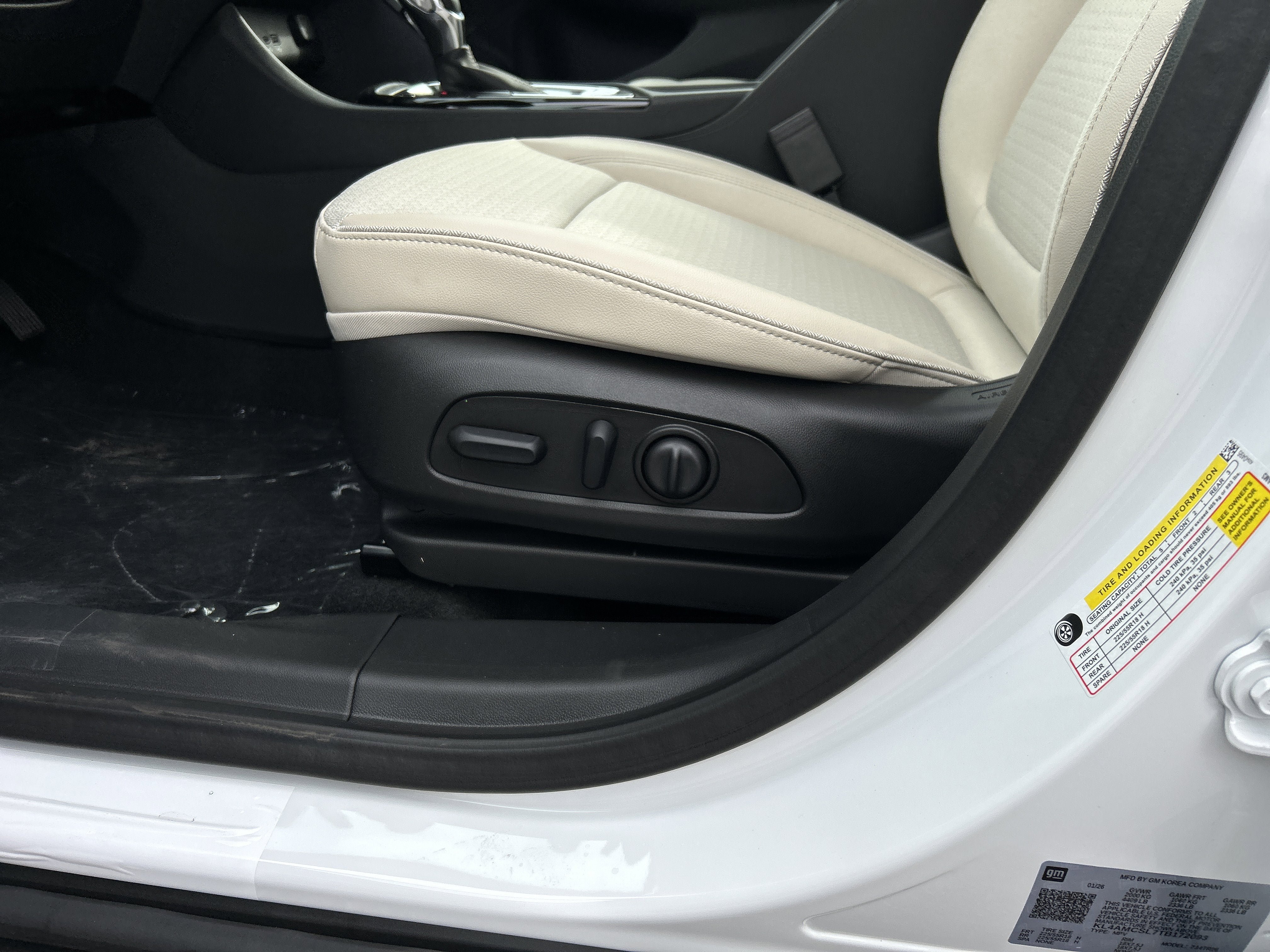 New 2026 Buick Encore GX Preferred w/ Comfort Package AWD/4WD image 15