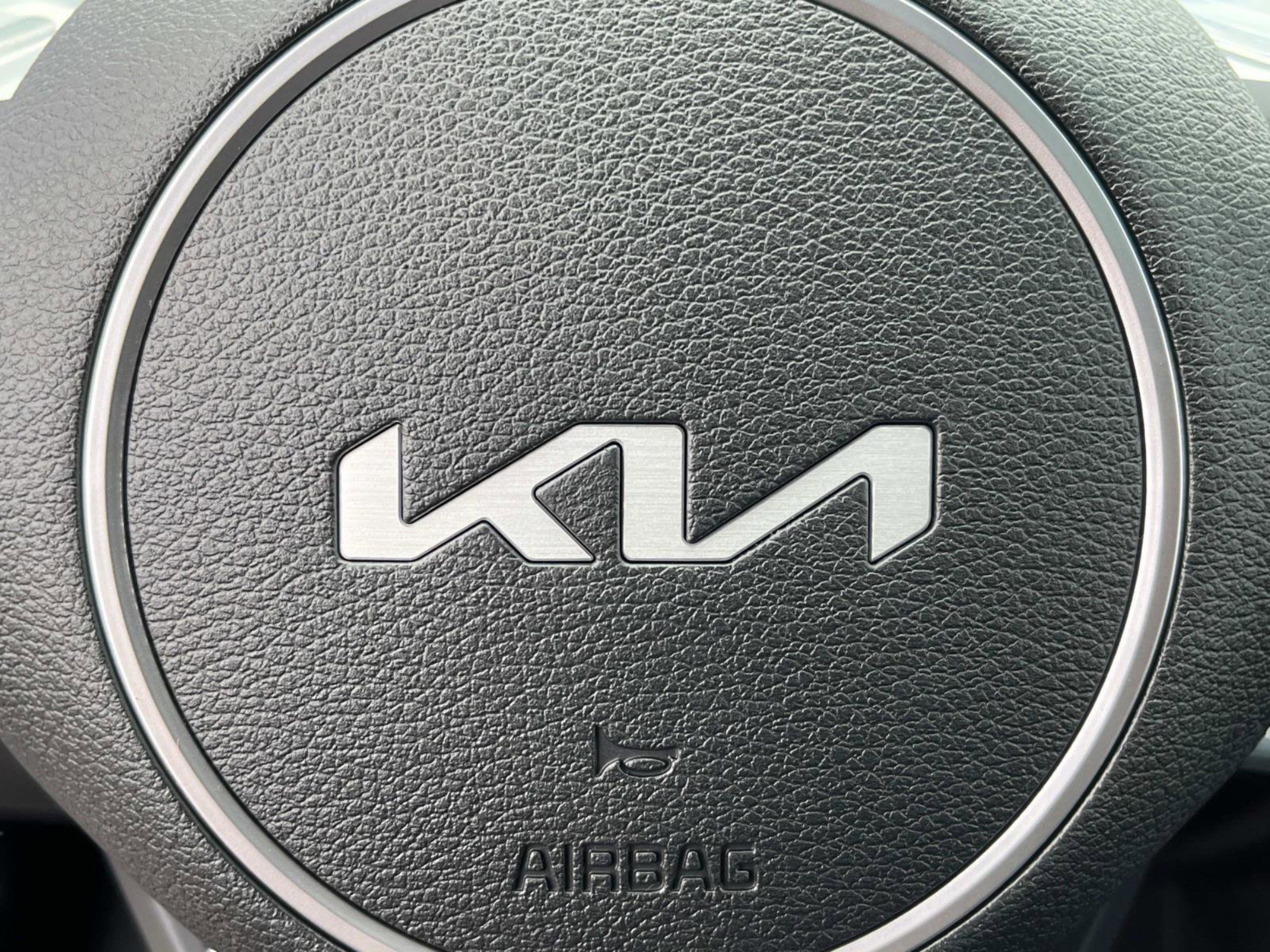 Used 2024 Kia Sportage SX FWD image 37