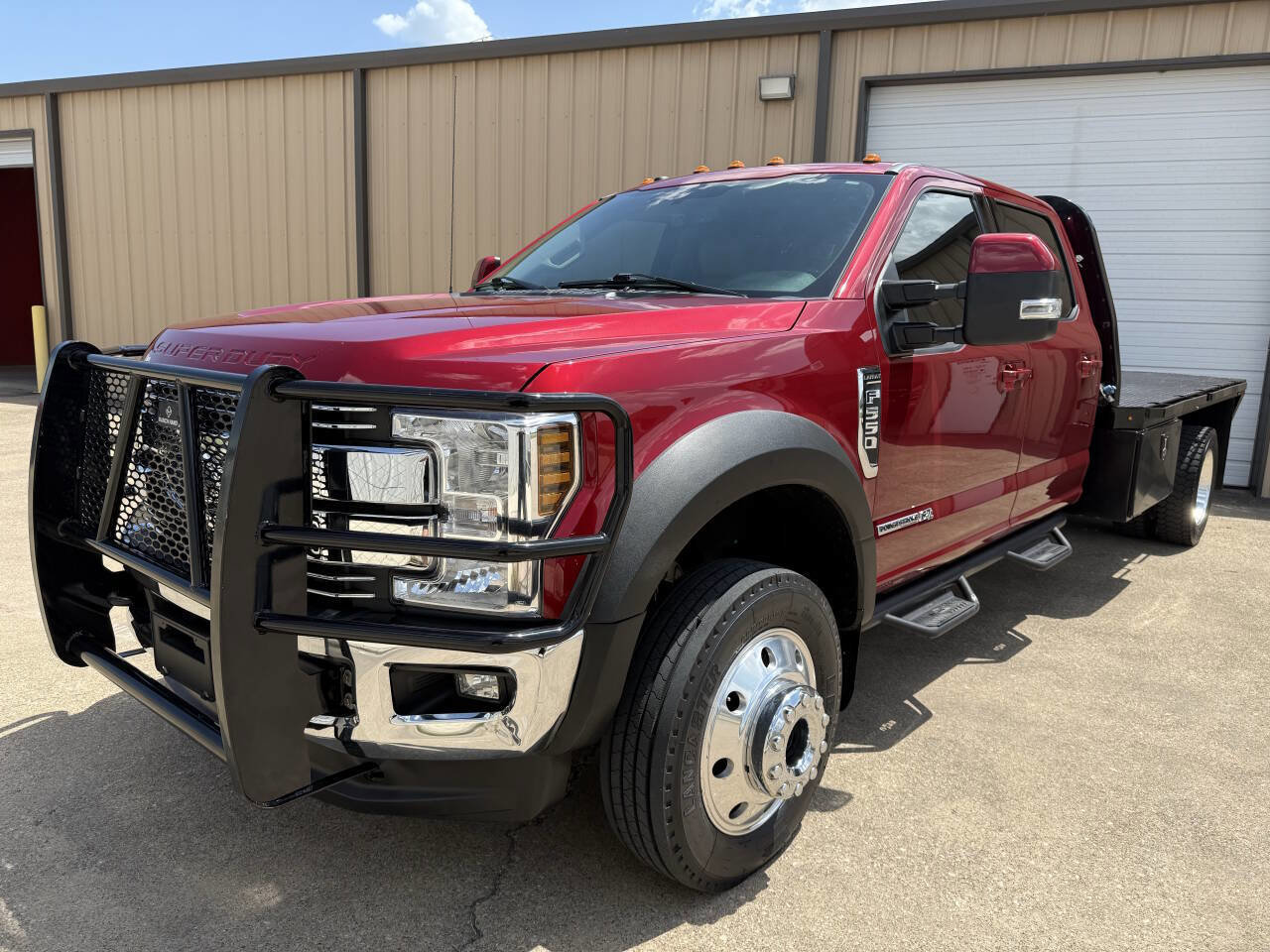Used 2019 Ford F550 4x4 Crew Cab Super Duty image 2