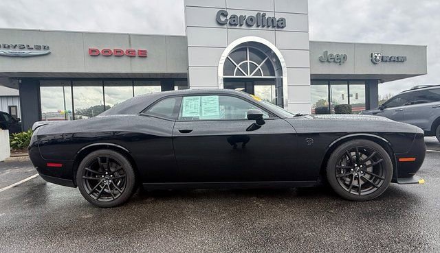 Used 2023 Dodge Challenger SRT Hellcat image 2