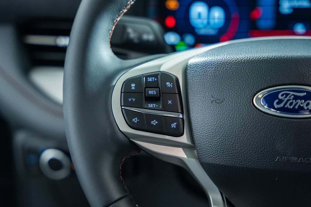 New 2026 Ford Explorer Active AWD/4WD image 32