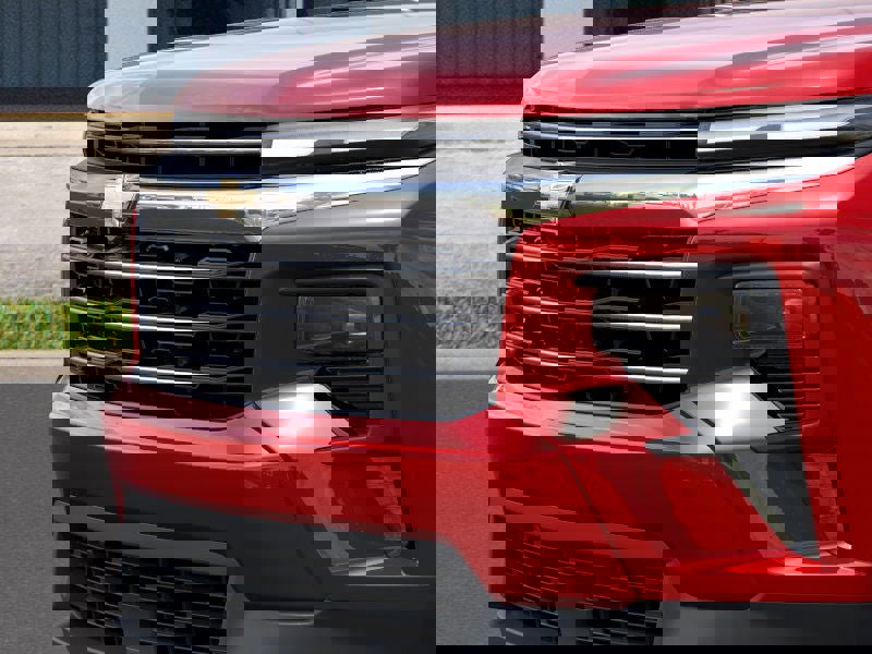 New 2026 Chevrolet Traverse LT w/ Driver Confidence Package FWD image 13