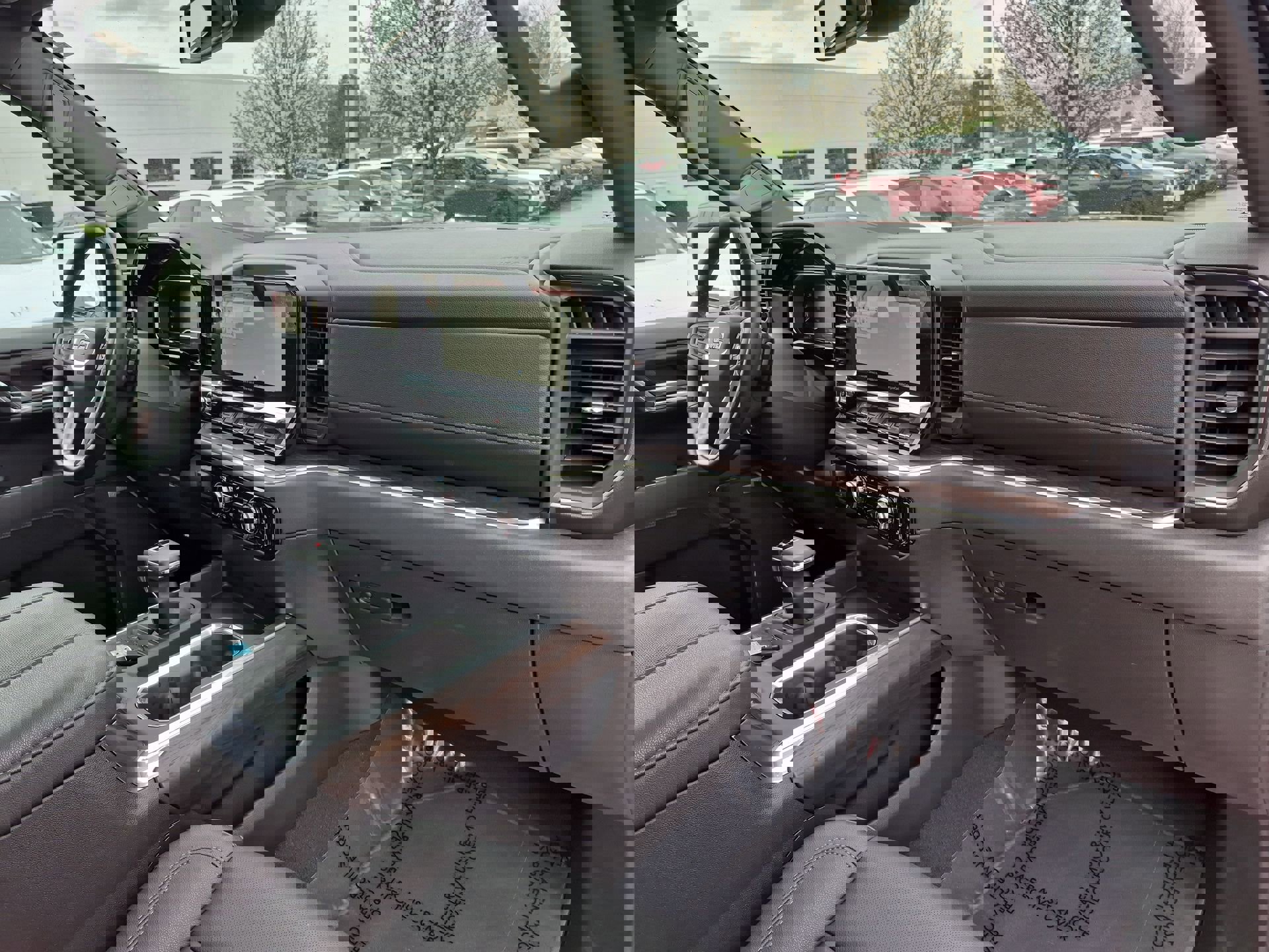 Certified 2024 GMC Sierra 1500 SLT w/ SLT Premium Plus Package image 31