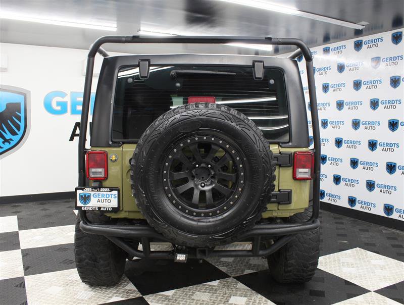 Used 2013 Jeep Wrangler Unlimited Sport w/ Connectivity Group image 3