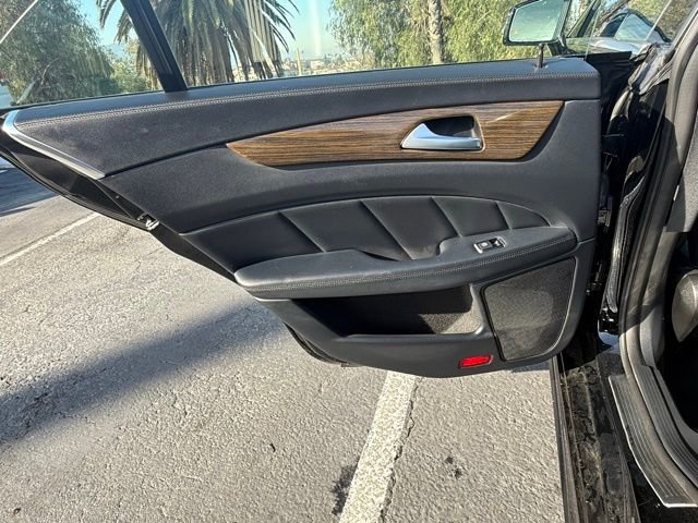 Used 2015 Mercedes-Benz CLS 400 image 12