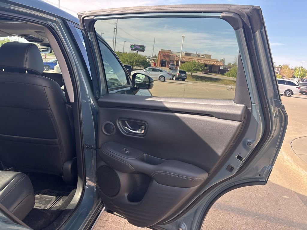 Certified 2025 Honda HR-V EX-L image 30