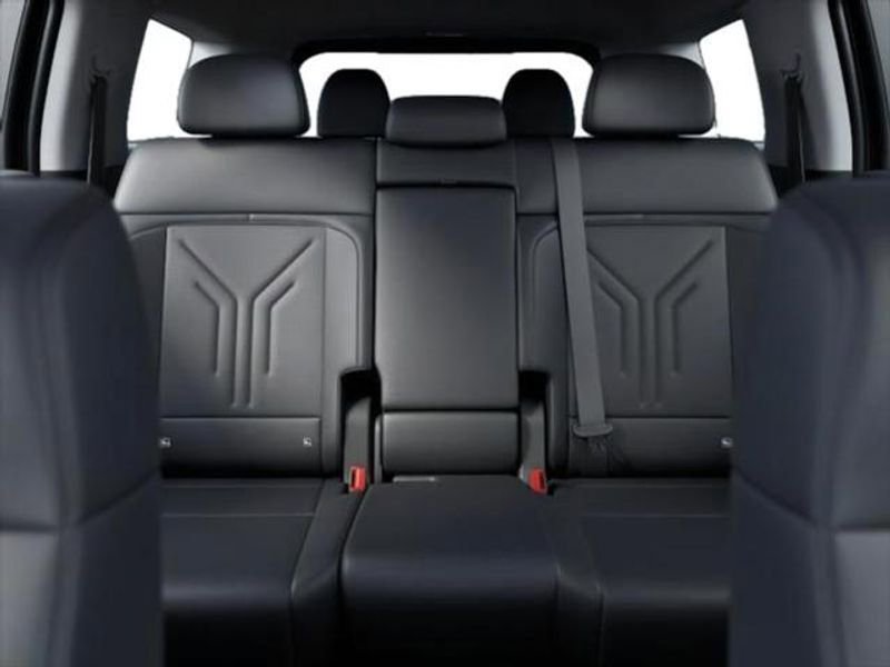 New 2026 Hyundai Santa Fe SEL image 16