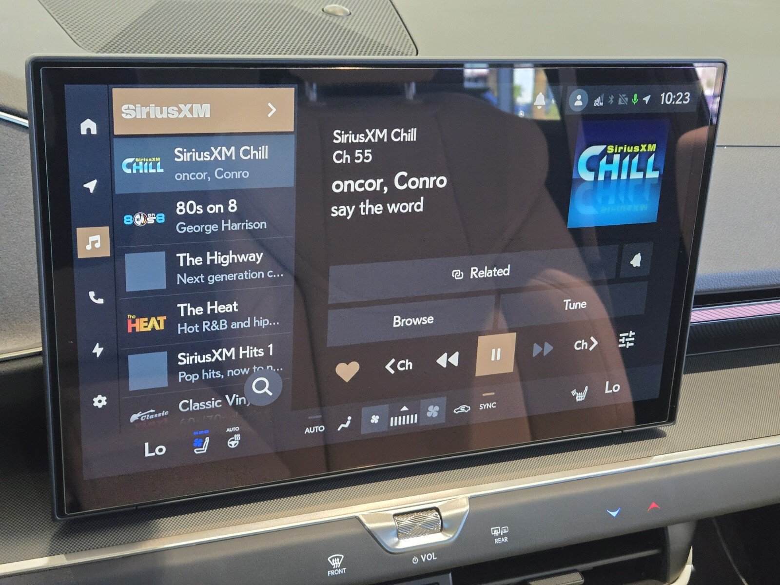 New 2026 Lexus ES 350e FWD image 11