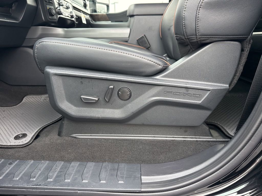 New 2026 Ford F350 Lariat image 11