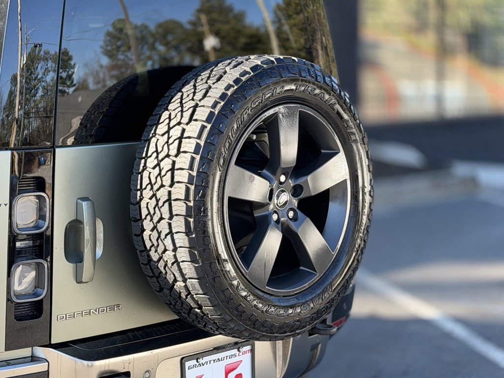 Used 2020 Land Rover Defender 110 X image 19