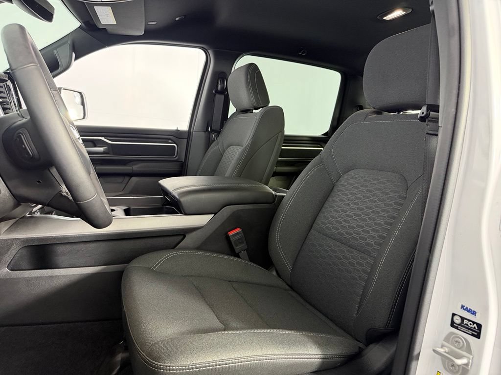 Used 2025 RAM 1500 Big Horn AWD/4WD image 24
