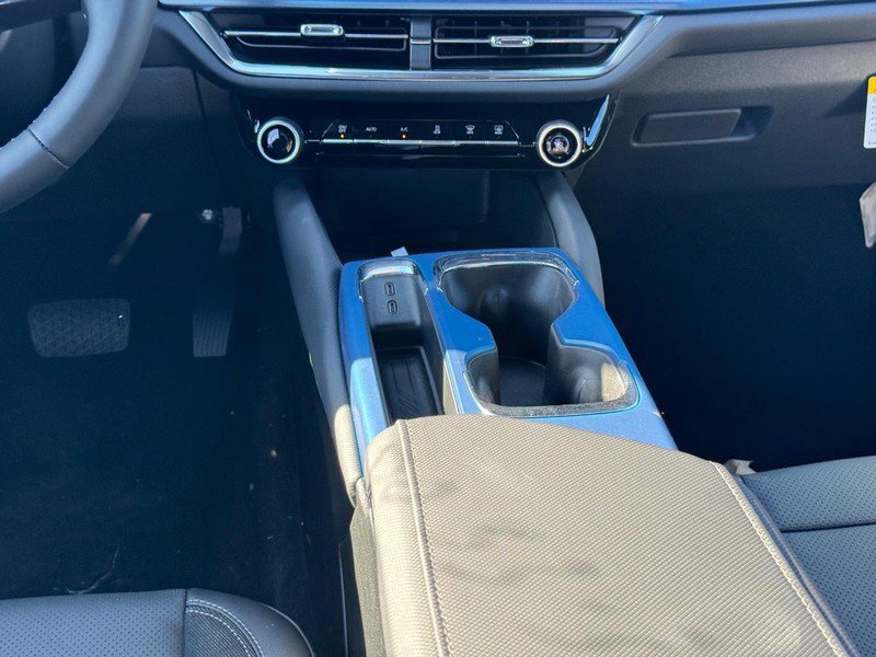 New 2026 Chevrolet Equinox EV LT FWD image 9