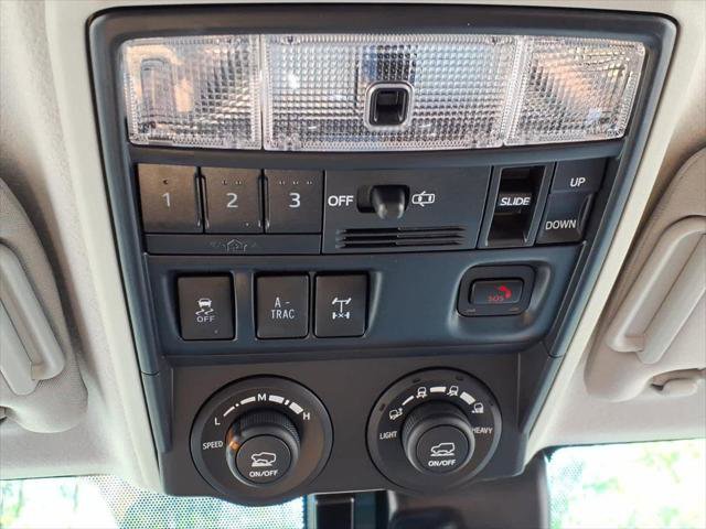 Used 2024 Toyota 4Runner TRD Off-Road Premium w/ Moonroof Package AWD/4WD image 11