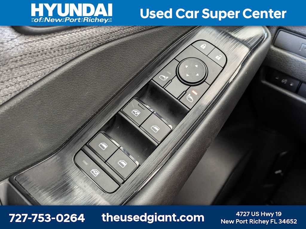Used 2023 Nissan Rogue S FWD image 26