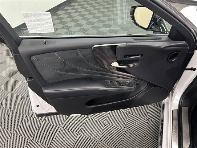 Certified 2024 Lexus LS 500 500 Base image 9