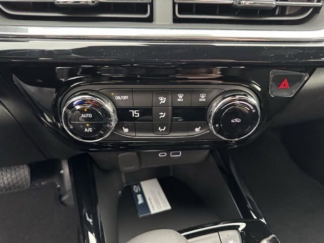 New 2026 Chevrolet Trax RS w/ Driver Confidence Package FWD image 22