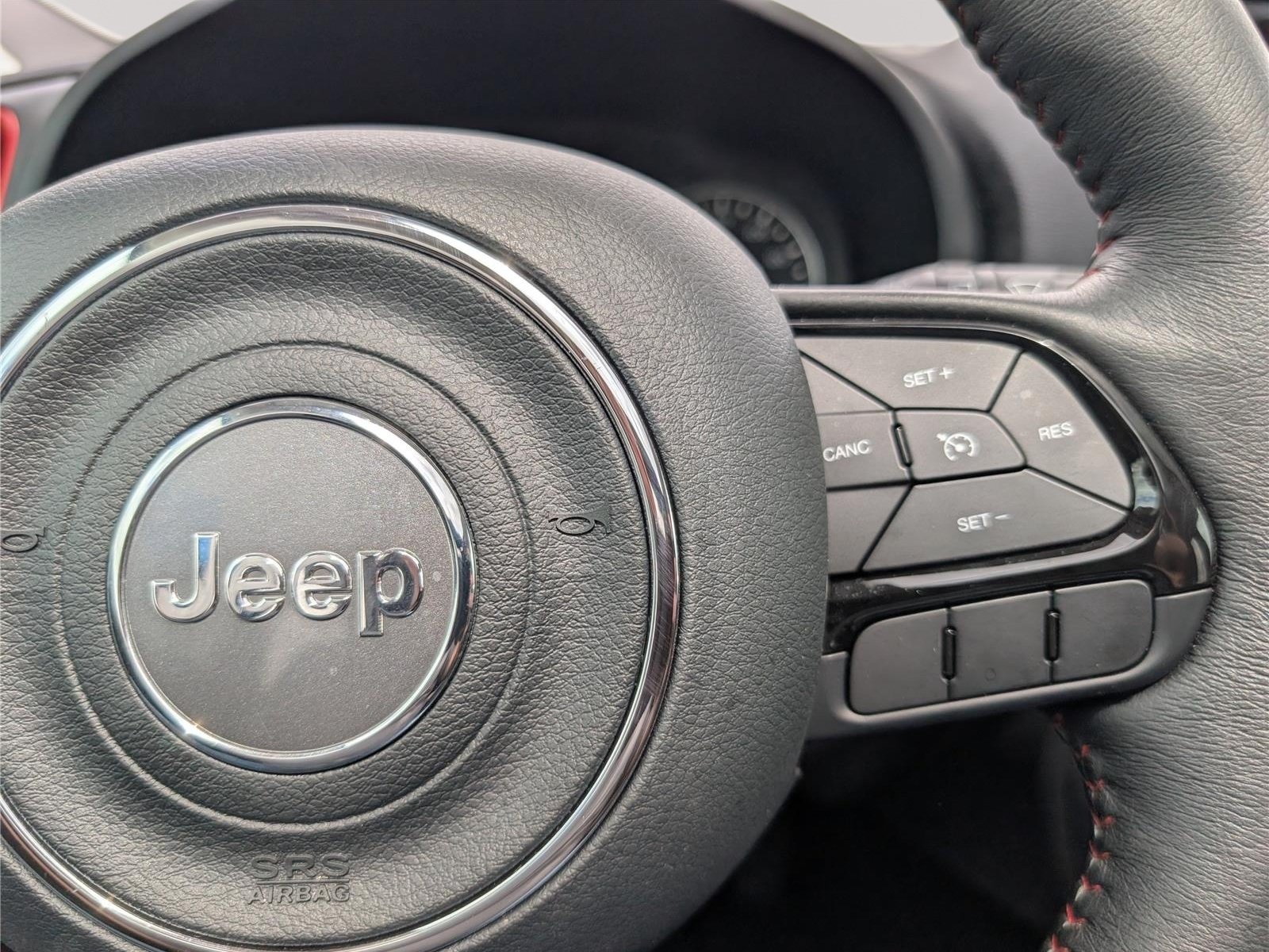 Used 2022 Jeep Renegade Trailhawk w/ Sun/Sound Group AWD/4WD image 23