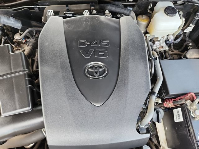 Used 2016 Toyota Tacoma TRD Off-Road w/ Towing Package AWD/4WD image 21