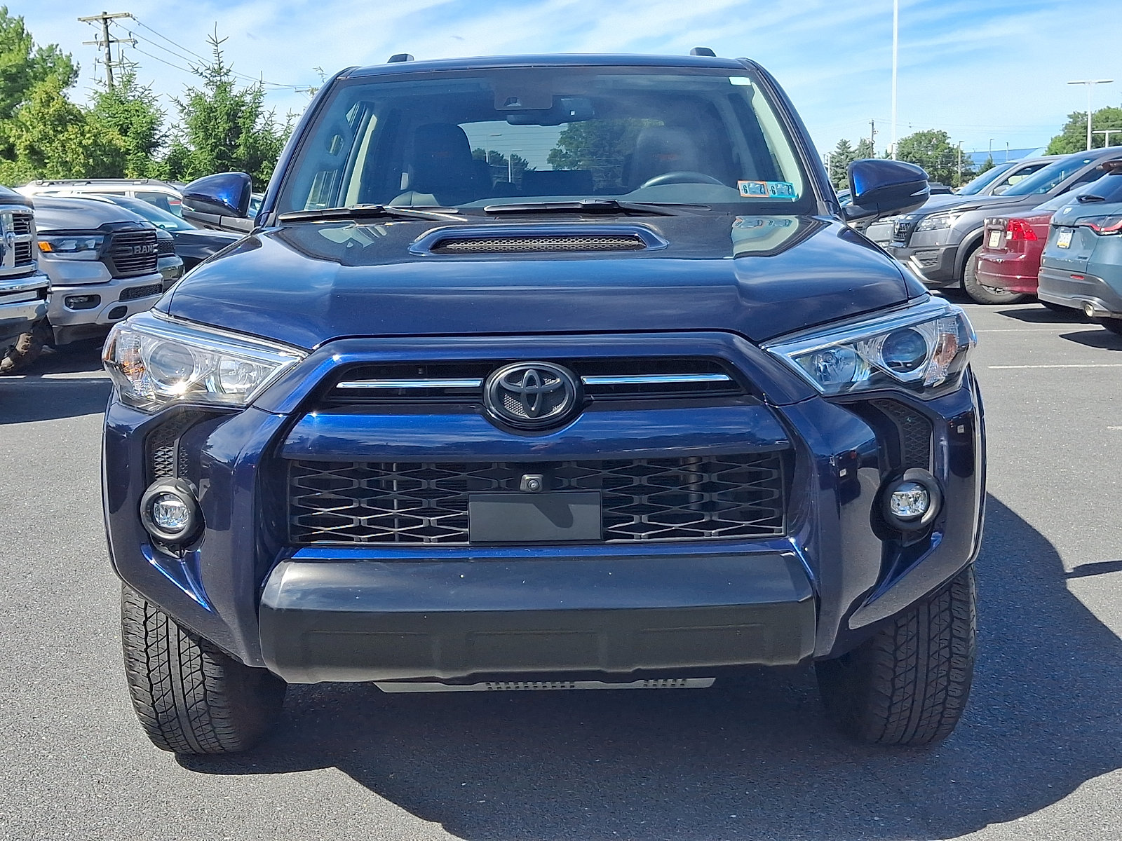 Used 2023 Toyota 4Runner TRD Off-Road Premium w/ Off Road Premium Plus Package AWD/4WD image 3