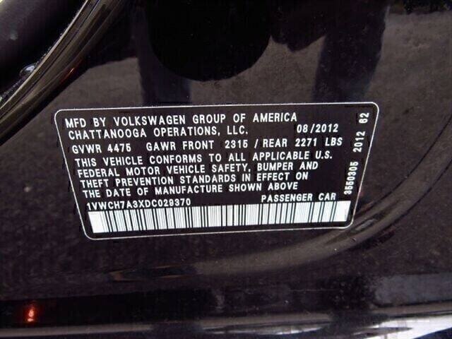 Used 2013 Volkswagen Passat 2.5 SEL Premium FWD image 18