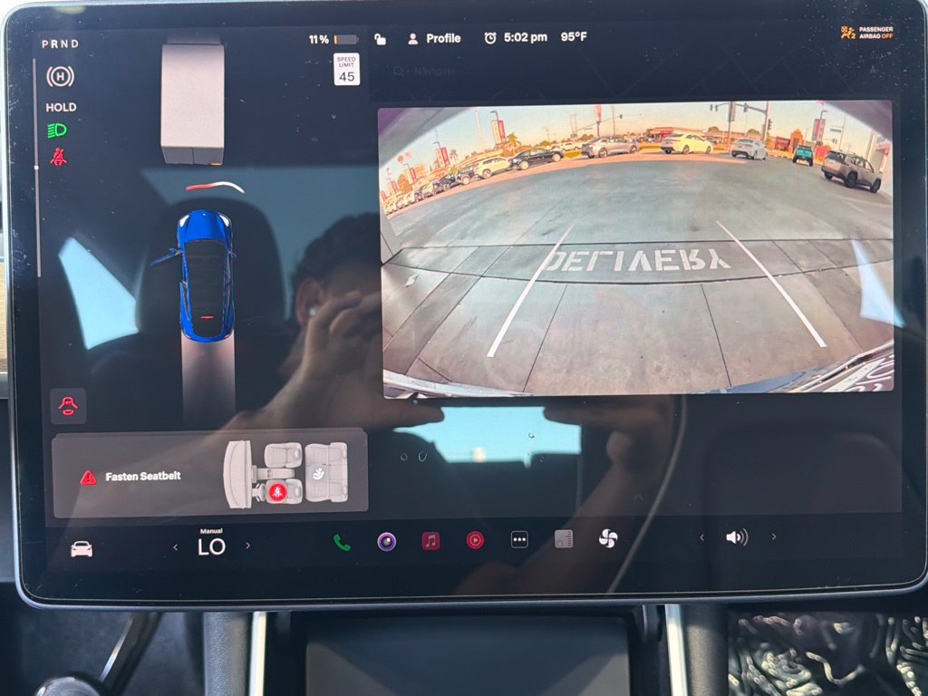 Used 2021 Tesla Model Y Long Range AWD/4WD image 30