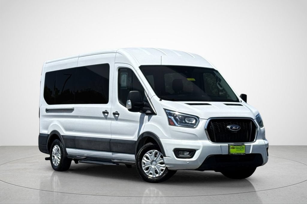 Used 2023 Ford Transit 350 XLT RWD image 2