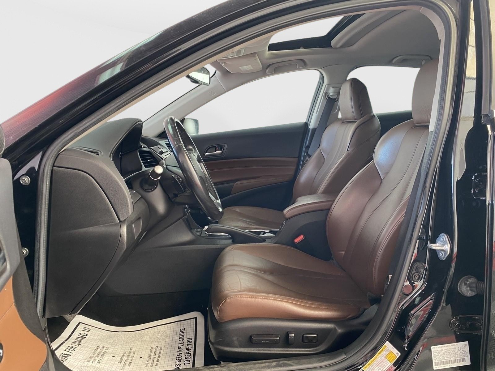 Used 2021 Acura ILX w/ Premium Package FWD image 18