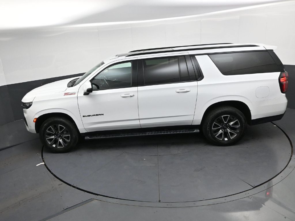 Used 2022 Chevrolet Suburban Z71 w/ Luxury Package AWD/4WD image 26