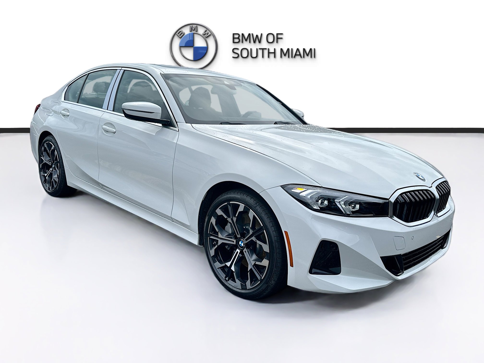 New 2025 BMW 330i Sedan
