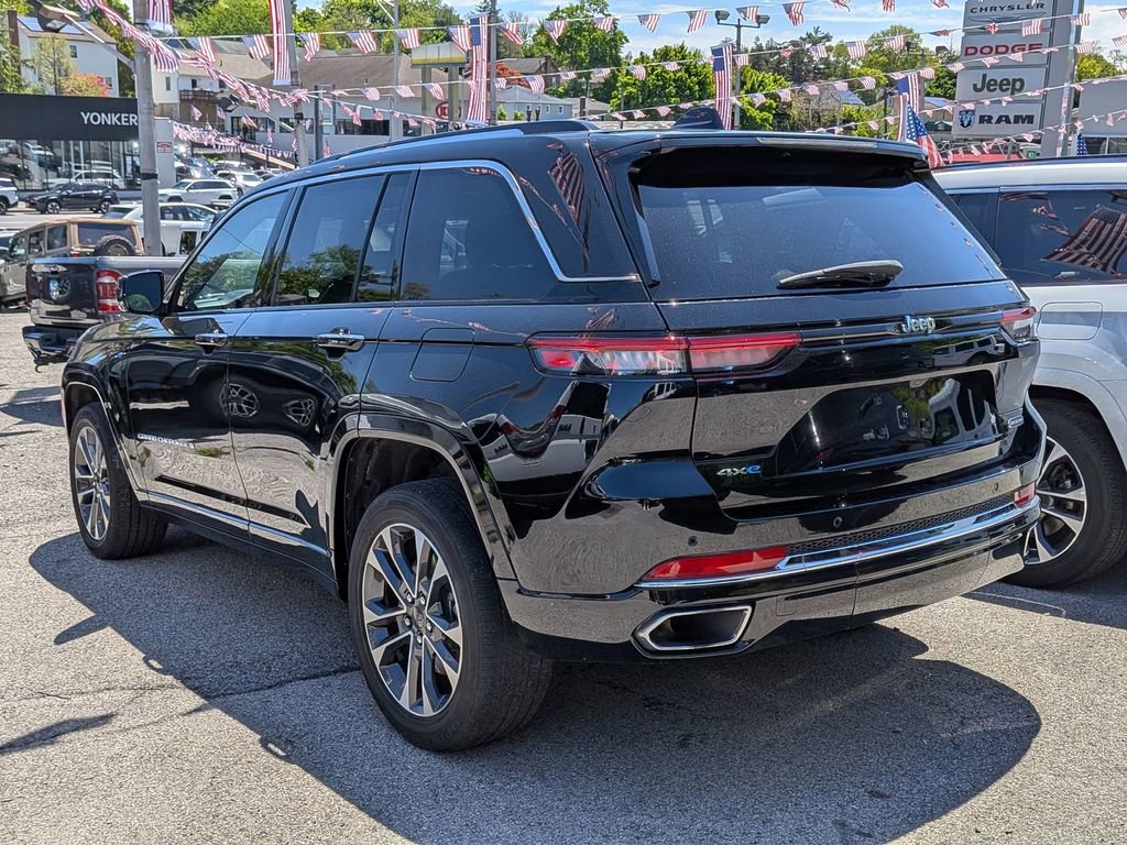 Certified 2022 Jeep Grand Cherokee Overland AWD/4WD image 9