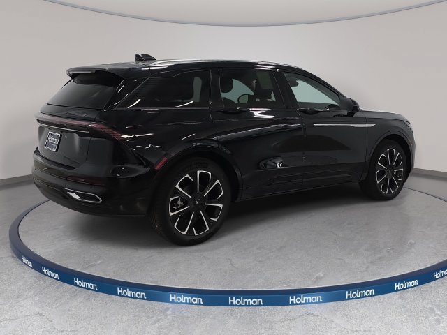 New 2026 Lincoln Nautilus Reserve AWD/4WD image 5
