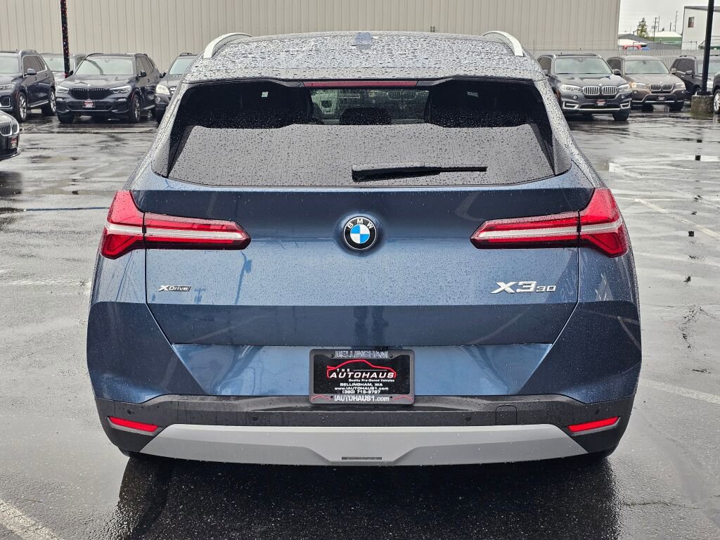 Used 2025 BMW X3 xDrive30i image 4