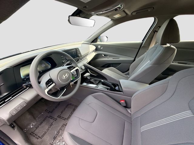 Certified 2026 Hyundai Elantra SE FWD image 20
