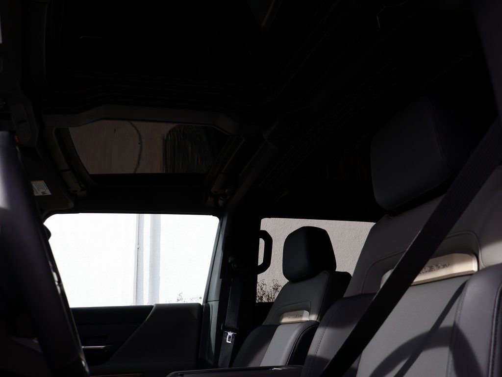 New 2025 GMC Hummer EV 3X AWD/4WD image 49