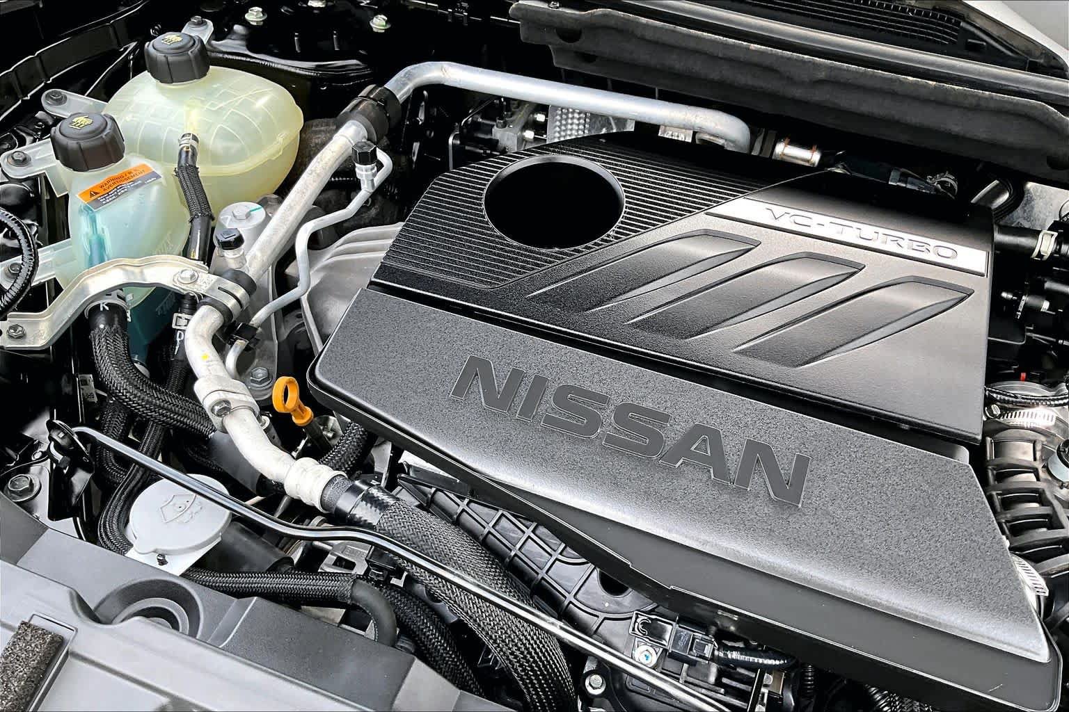 Used 2023 Nissan Rogue Platinum FWD image 33