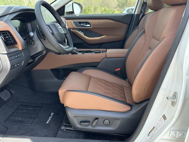 New 2026 Nissan Rogue Platinum image 10