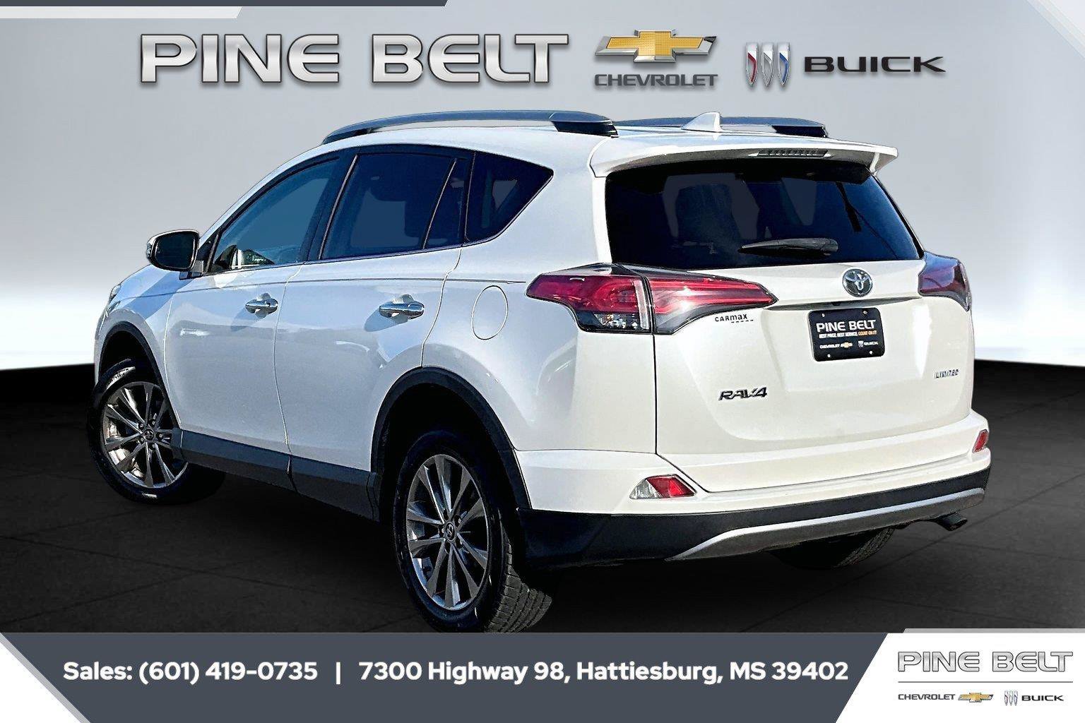Used 2018 Toyota RAV4 Limited FWD image 2