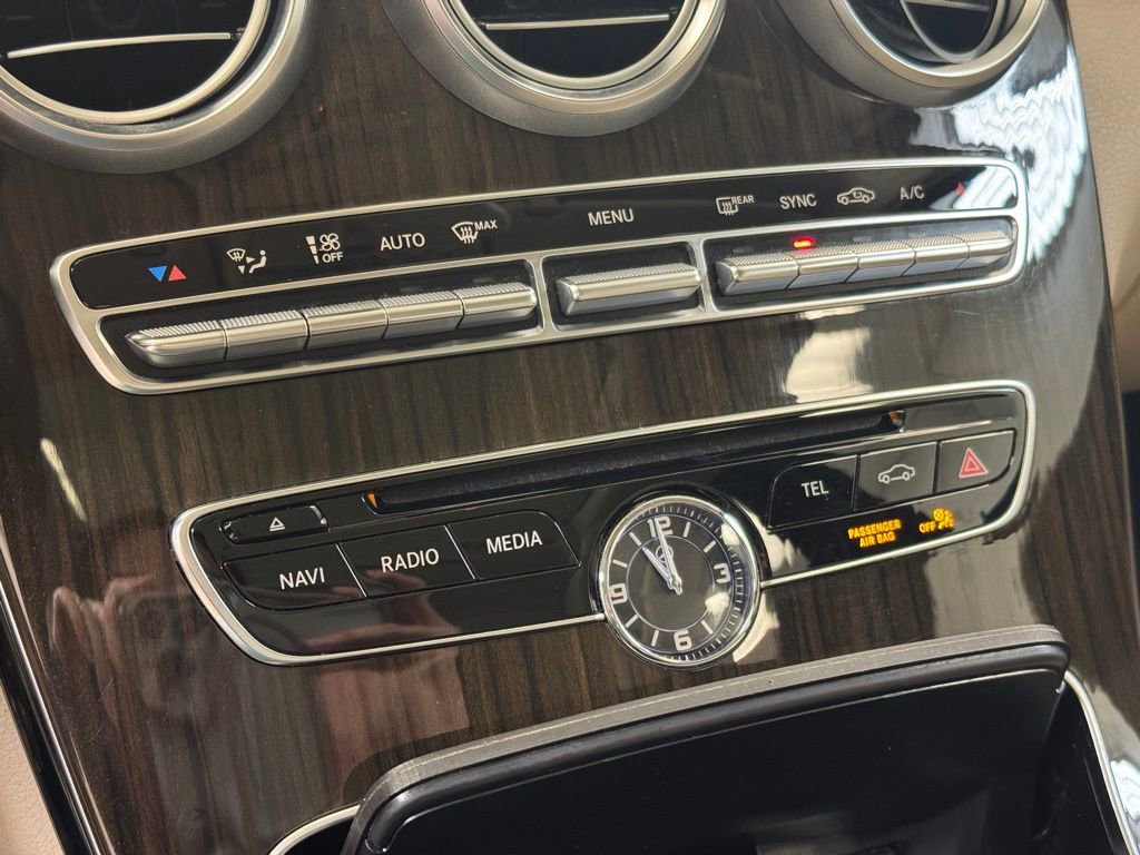 Used 2017 Mercedes-Benz C 300 4MATIC Sedan image 38