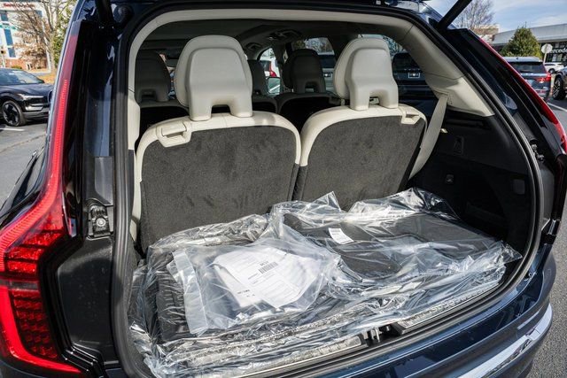 New 2026 Volvo XC90 B6 Ultra w/ Protection Package image 10