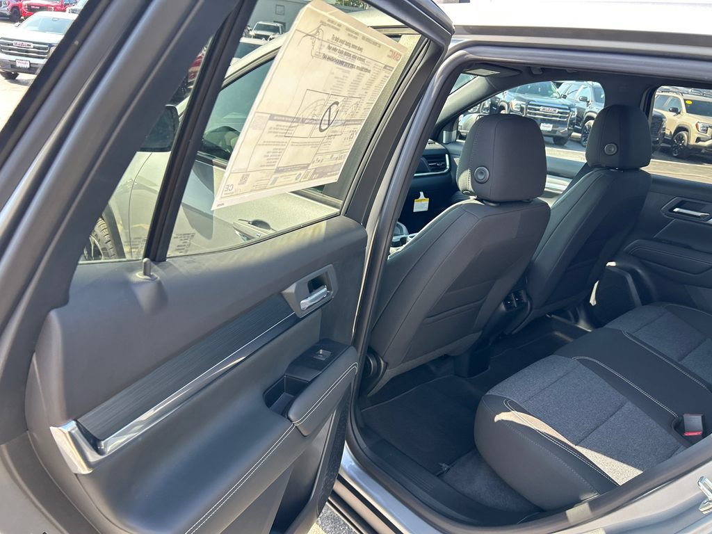 New 2027 GMC Terrain Elevation w/ Black Edition AWD/4WD image 32