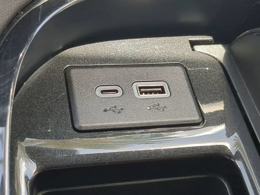 Used 2023 Cadillac Escalade Sport AWD/4WD image 27