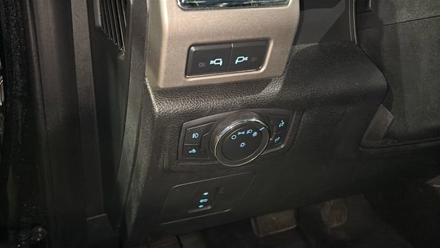 Used 2015 Ford F150 Lariat w/ Equipment Group 502A Luxury image 11