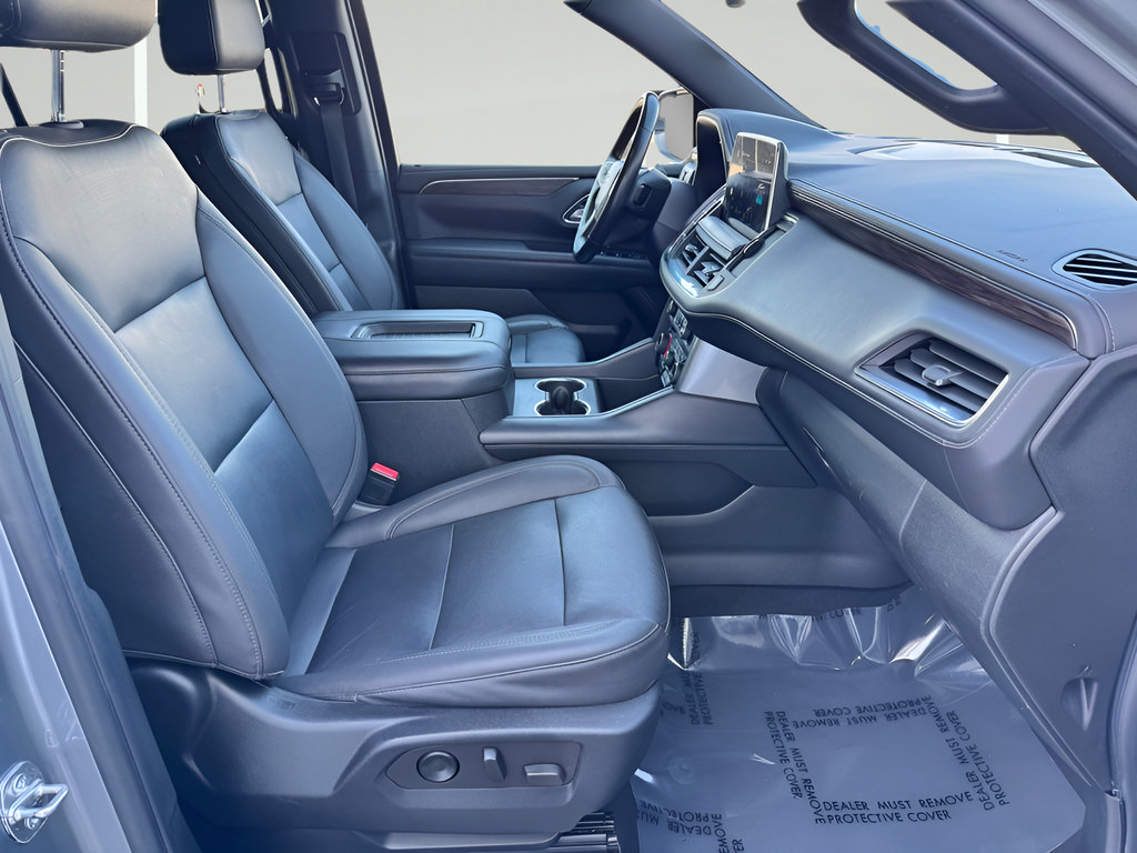 Used 2022 Chevrolet Suburban Z71 AWD/4WD image 13