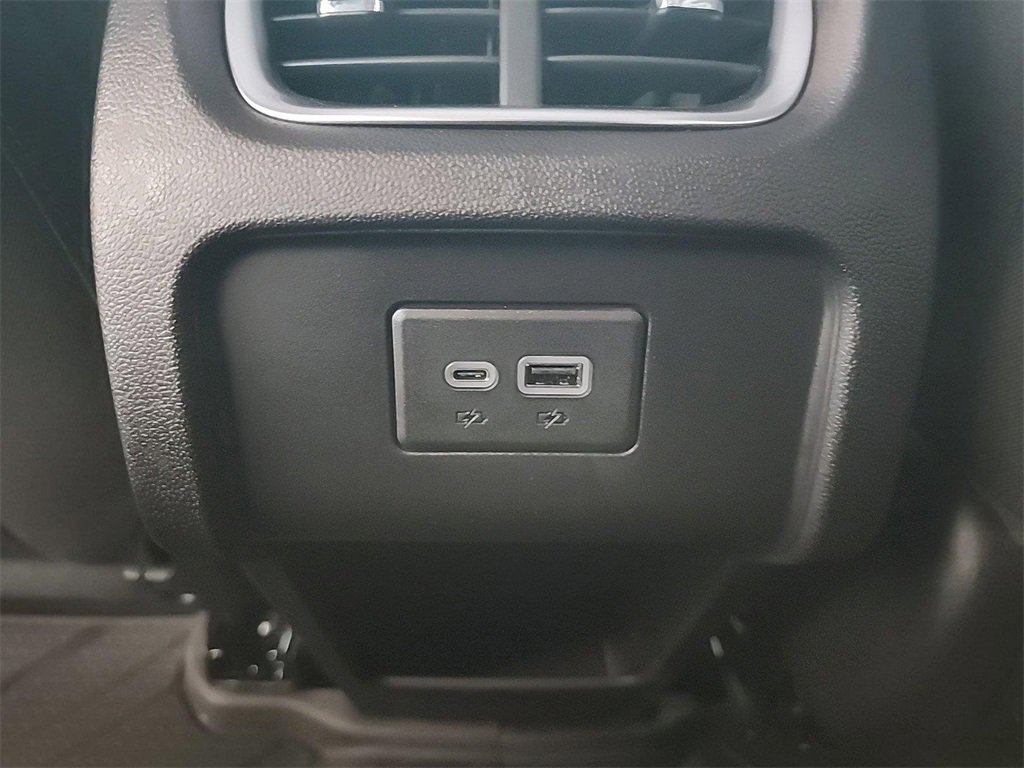 New 2025 Chevrolet Blazer LT w/ Midnight/Sport Edition image 23