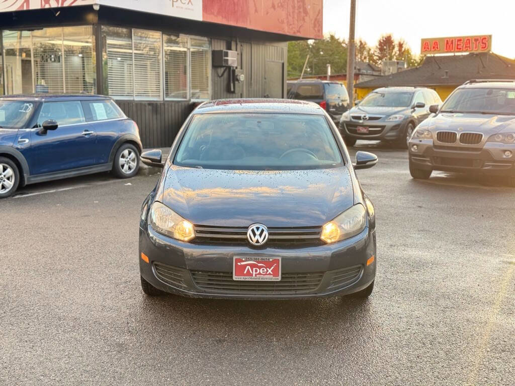 Used 2010 Volkswagen Golf 2-Door image 4